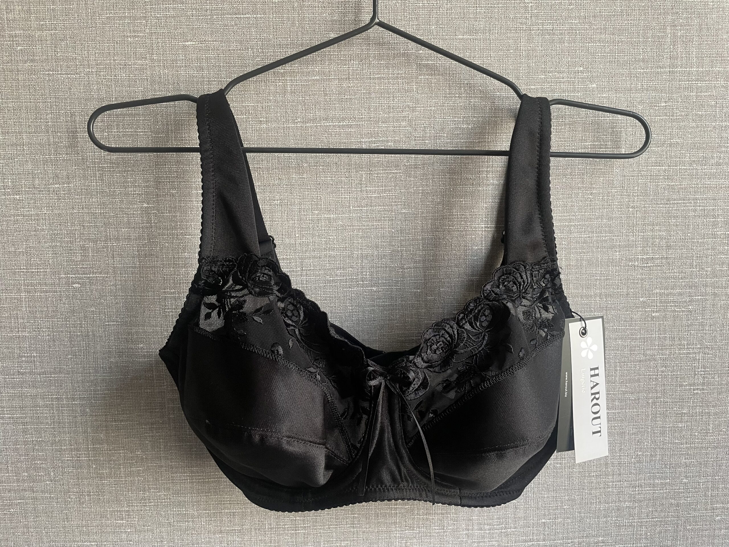 سوتین ۲۹۹۴ هاروت | Harout